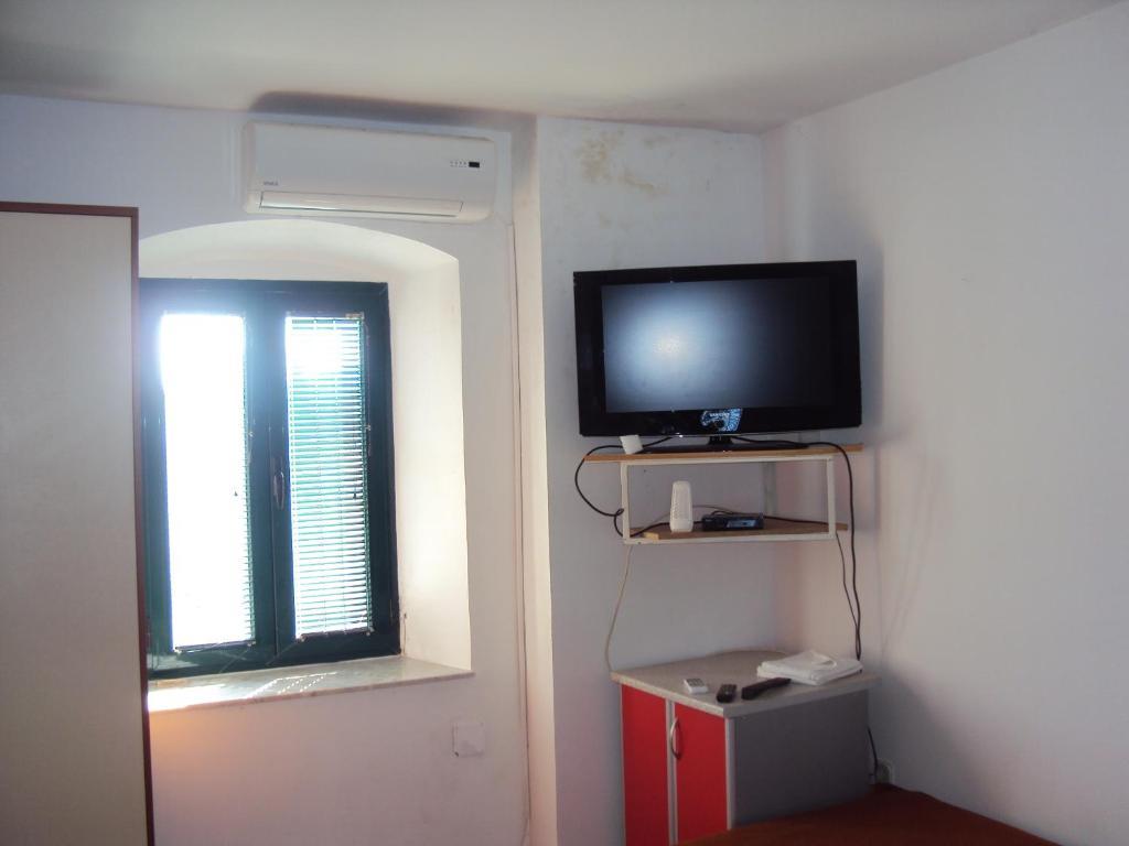Guest House Fosa Opuzen  Phòng bức ảnh